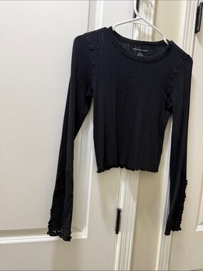 American Eagle Outfitters Black Ribbed Long-Sleeve Top with Lace Bell Cuffs